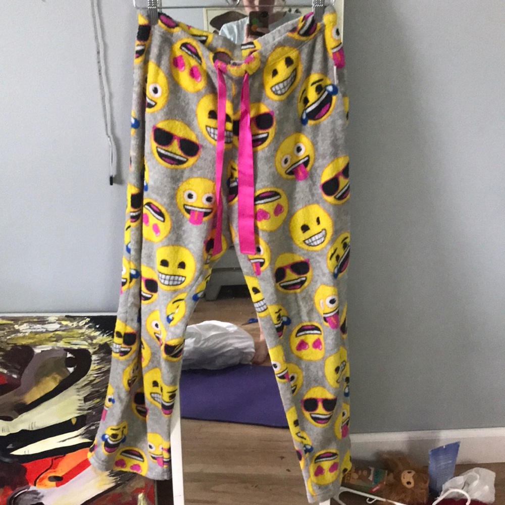 Emoji fuzzy lounge pants